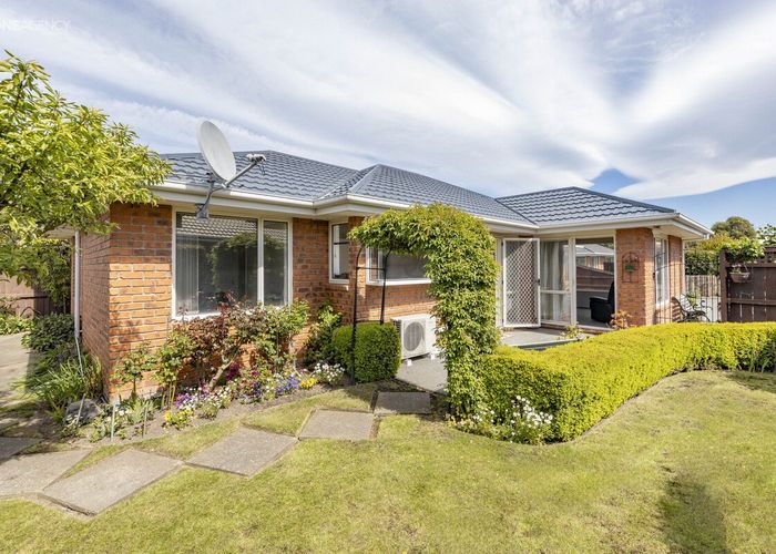  at 5 Tully Lane, North New Brighton, Christchurch