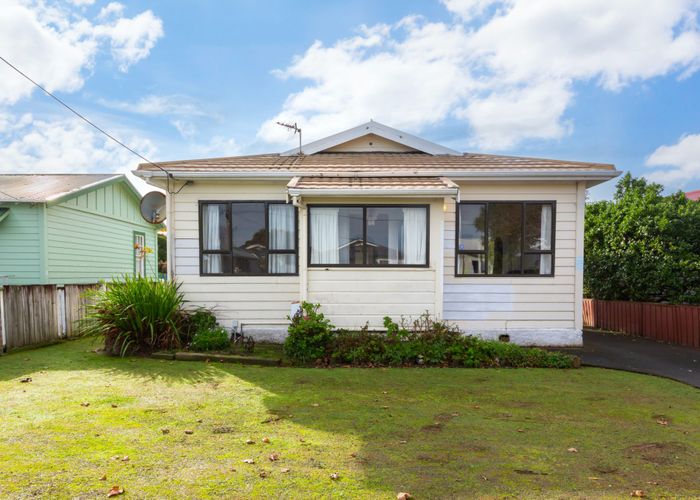  at 79 Randwick Crescent, Moera, Lower Hutt, Wellington