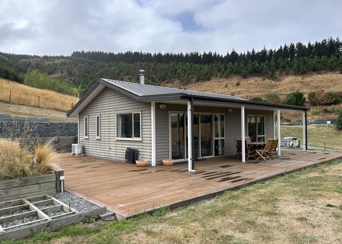  at 5/97 Holmes Road, Christchurch