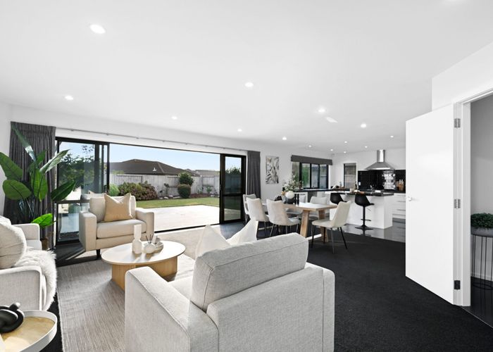  at 5 Briar Rose Court, Huntington, Hamilton, Waikato