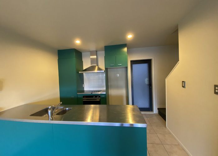  at 16/3 Burton Street, Grafton, Auckland City, Auckland