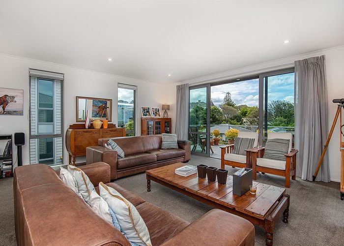  at 6 Montecillo Lane, Mornington, Dunedin