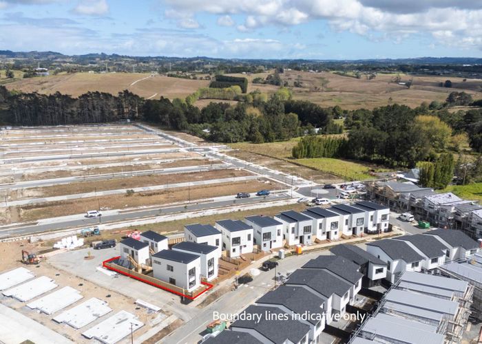  at 4 Greenbrier Street, Westgate, Waitakere City, Auckland