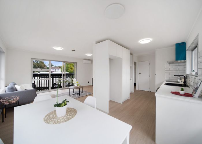  at 15 Penderford Place, Mangere East, Auckland