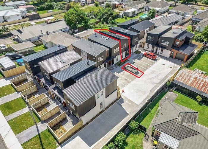  at 7/27 Main Road, Wainuiomata, Lower Hutt, Wellington