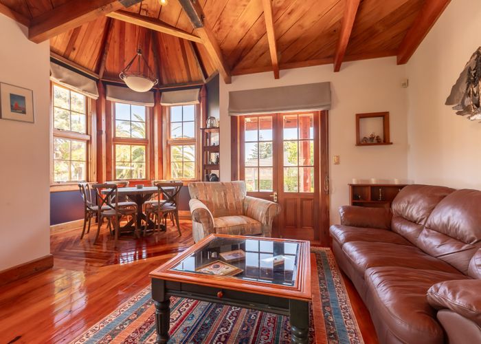  at 15 Poplar Avenue, Raumati South, Paraparaumu