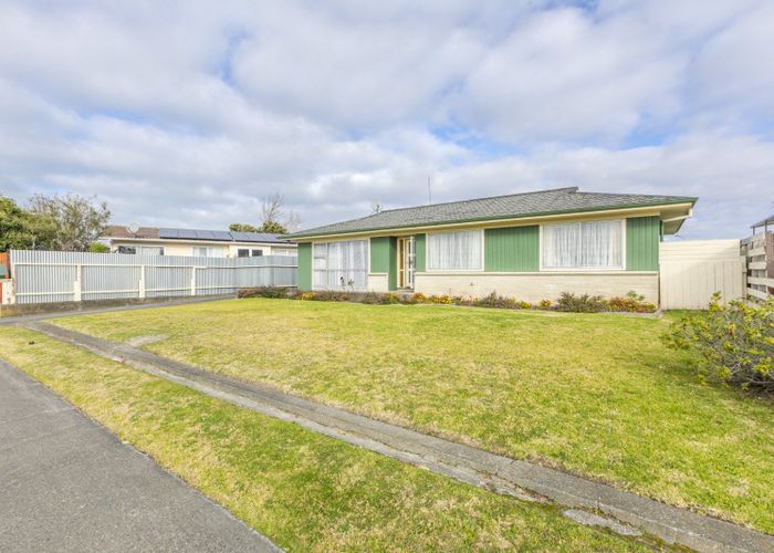  at 9 Coventry Avenue, Tamatea, Napier