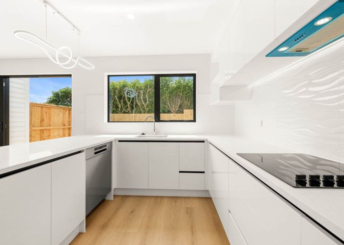  at Lot 2, 13 Chesley Place, Half Moon Bay, Manukau City, Auckland