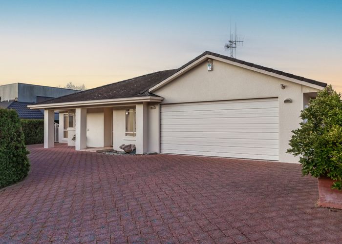  at 12 Millthorpe Crescent, Pukete, Hamilton