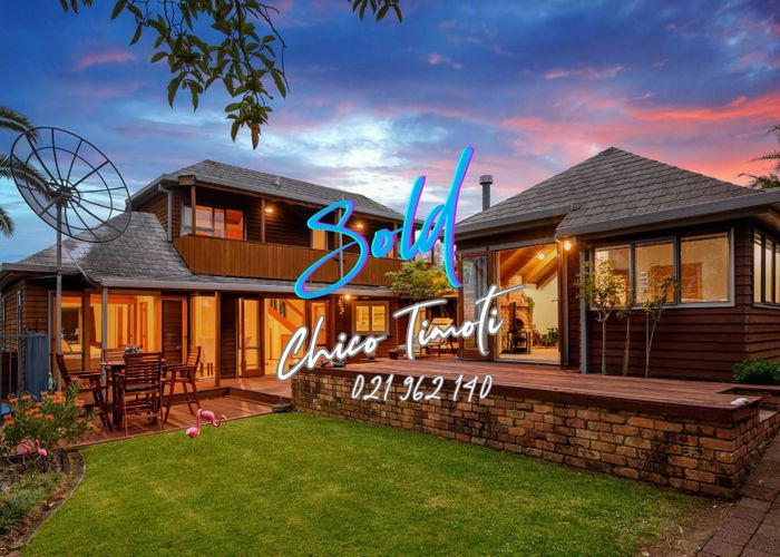  at 16 Braemar Road, Castor Bay, Auckland