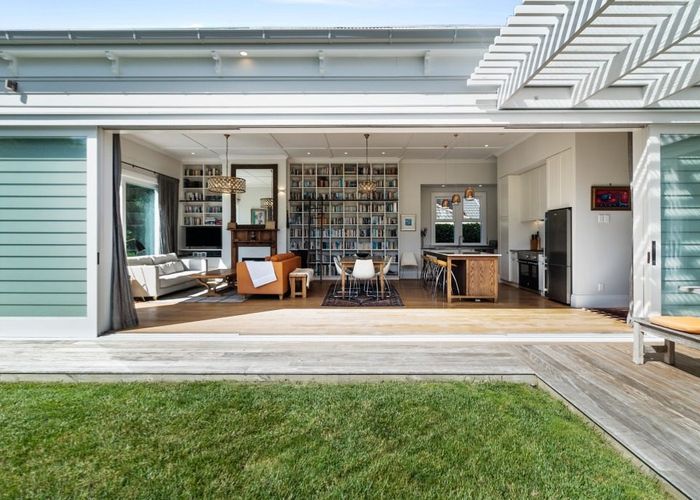  at 4 Matipo Street, Mount Eden, Auckland