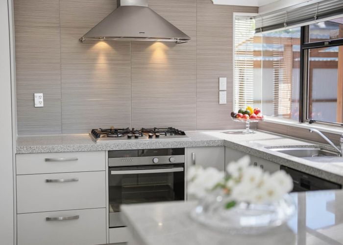  at 1/9 Casabella Court, Northpark, Manukau City, Auckland