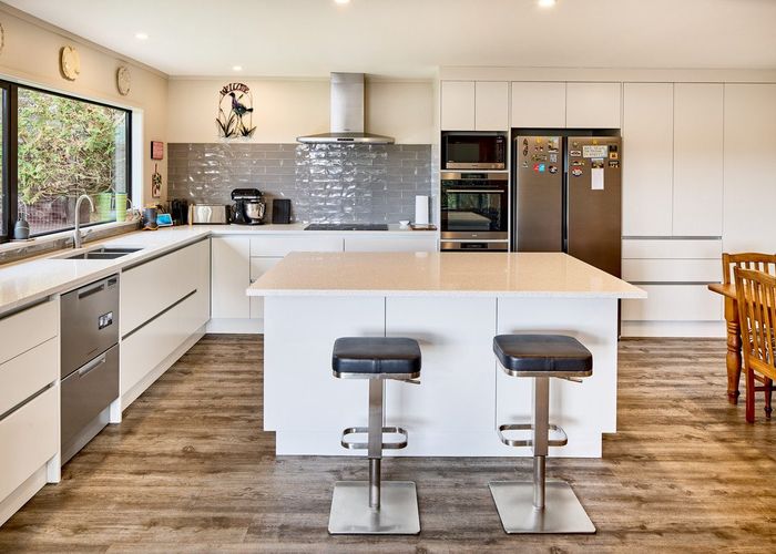  at 13 Halladale Road, Papakowhai, Porirua, Wellington