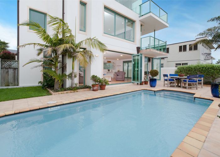  at 39 Ronaki Road, Mission Bay, Auckland
