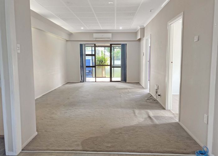  at 1/4 Orchard Street, Avondale, Auckland