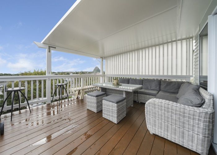  at 11 Mount View Place, Spotswood, New Plymouth, Taranaki