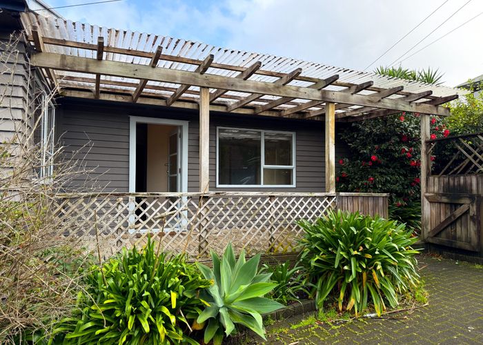 at 83 Donovan Street, Blockhouse Bay, Auckland City, Auckland