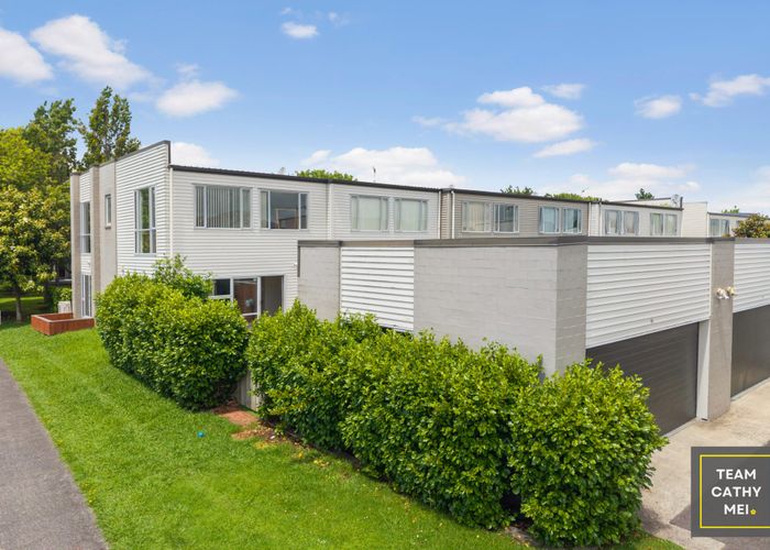  at 65 Popokatea Drive, Takanini, Papakura, Auckland