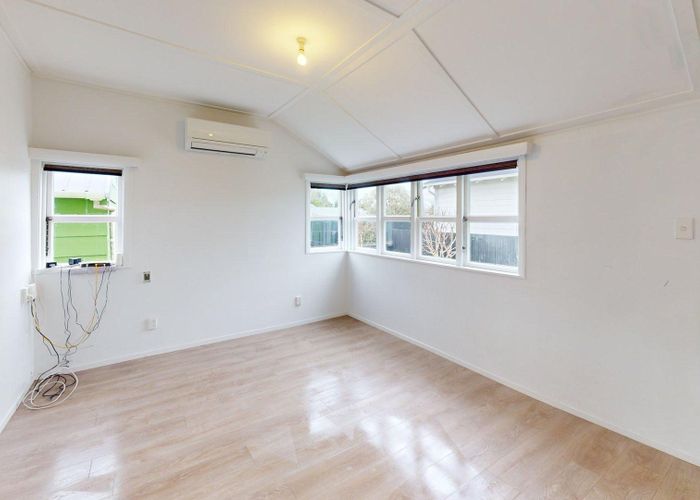  at 11 Duke Street, Feilding, Feilding