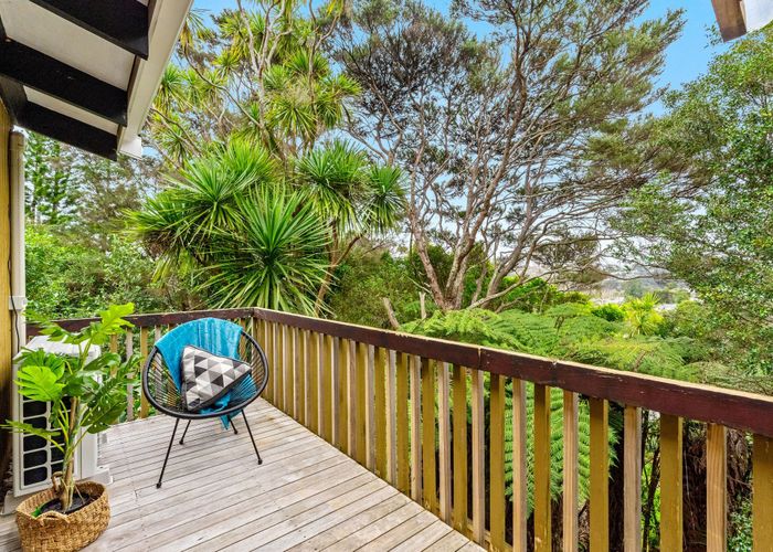  at 2/19 Seaview Road, Glenfield, North Shore City, Auckland