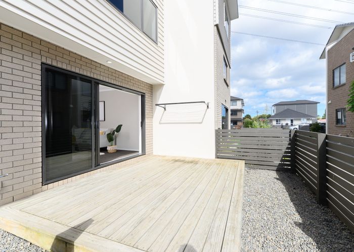  at 9/30 Calvert Ave, Mangere East, Manukau City, Auckland