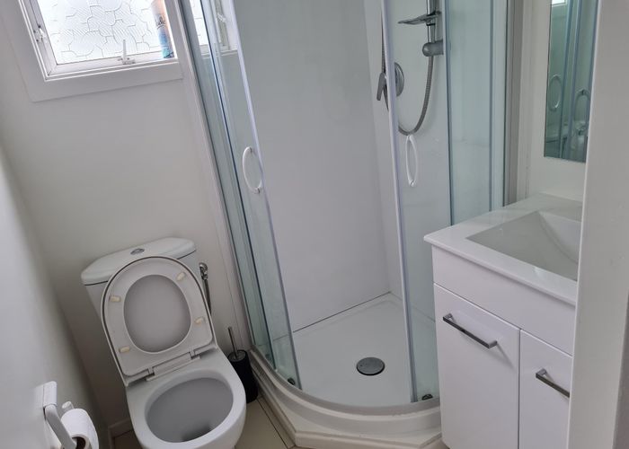  at 2/296 Armagh Street, Christchurch Central, Christchurch