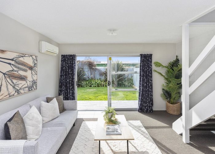  at 4/30 Epsom Road, Sockburn, Christchurch City, Canterbury