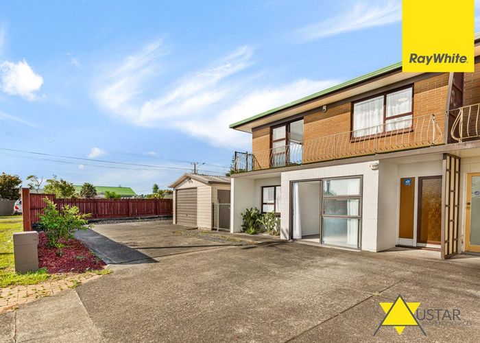  at 1/2 Northall Road, New Lynn, Waitakere City, Auckland