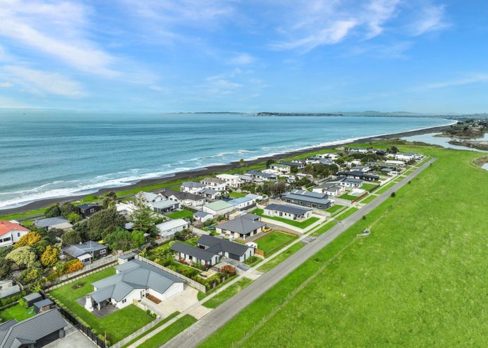  at 17 Pohutukawa Drive, Eskdale, Napier