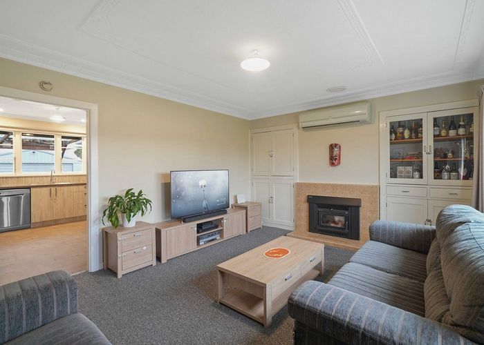 at 104 Neill Street, Hornby, Christchurch