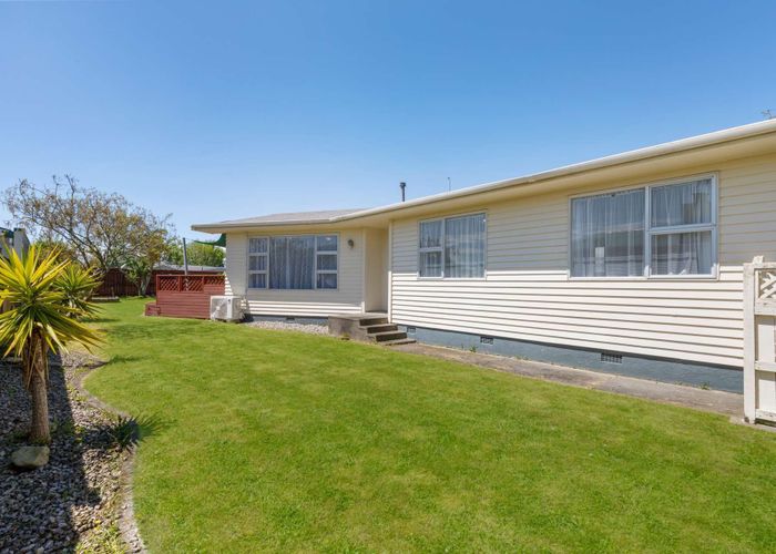  at 17 Abraham Crescent, Milson, Palmerston North, Manawatu / Whanganui