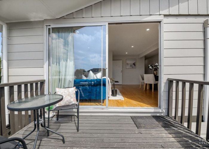  at 1/50A Weldene Avenue, Glenfield, North Shore City, Auckland