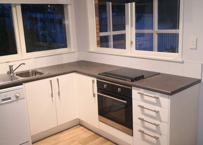  at 1/12 Nile Road, Milford, Auckland