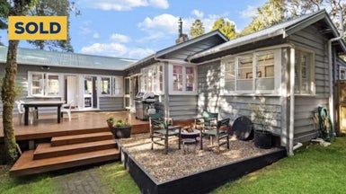  at 38 Turanga Road, Henderson Valley, Auckland