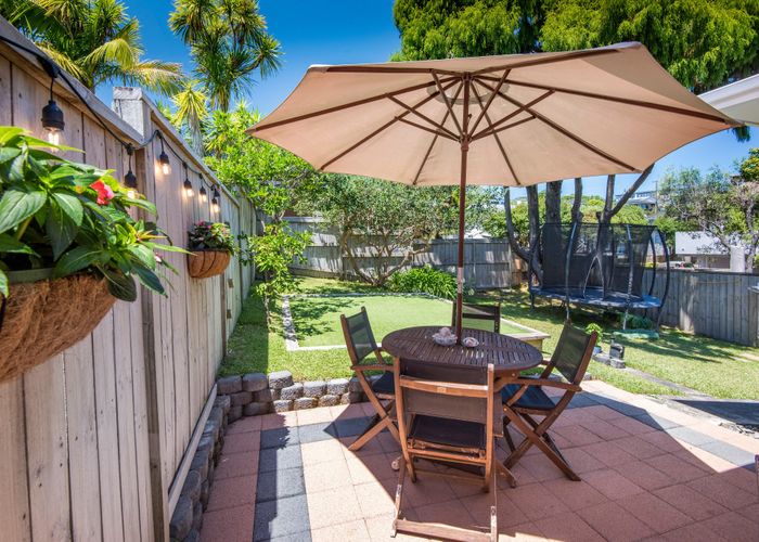  at 2/36 Harley Close, Hauraki, North Shore City, Auckland