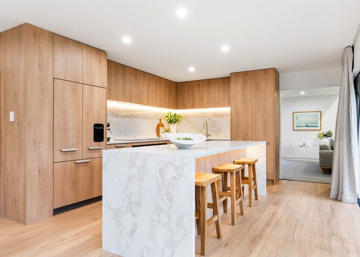  at 60 Regent'S Park Drive, CASEBROOK, CHRISTCHURCH