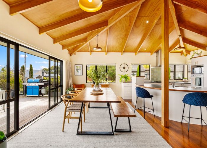  at 81 Hikanui Drive, Havelock North, Hastings, Hawke's Bay