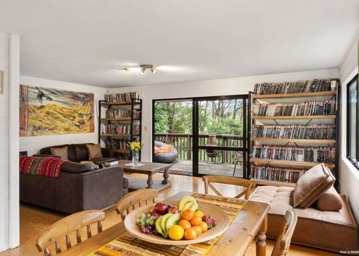  at 54 Opanuku Road, Henderson Valley, Waitakere City, Auckland