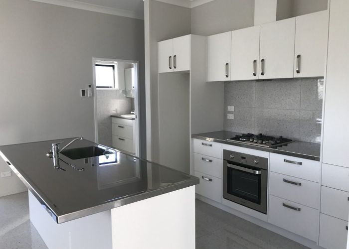  at 586B Papamoa Beach Road, Papamoa, Tauranga, Bay Of Plenty