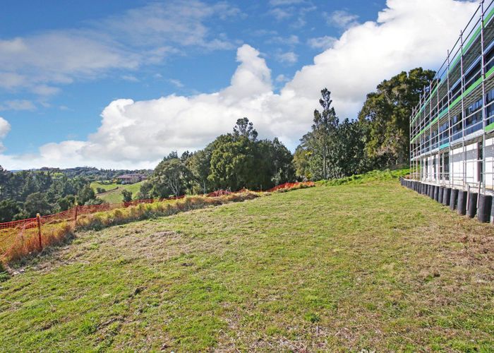  at 9 Grand Ridge Avenue, Flat Bush, Manukau City, Auckland