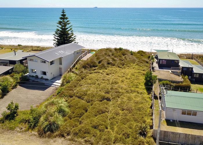  at 519 Pukehina Parade, Te Puke