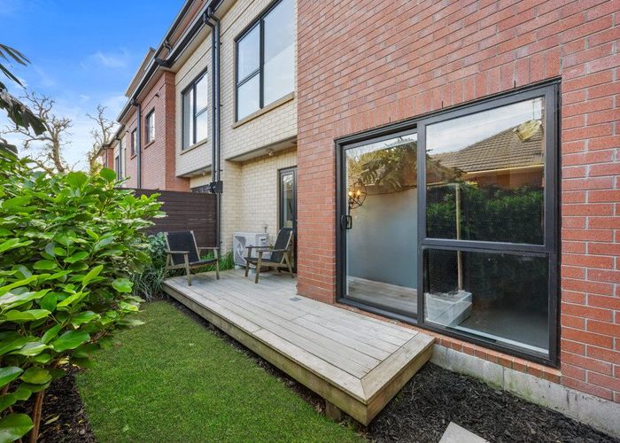  at 500C Te Atatu Road, Te Atatu Peninsula, Waitakere City, Auckland