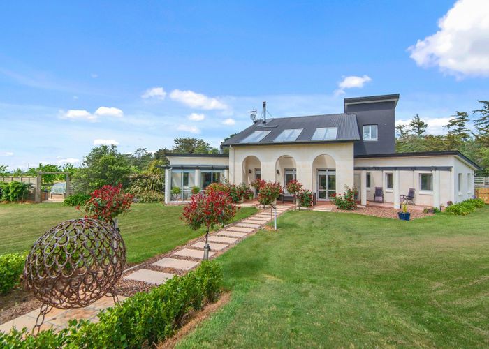  at 591 Ridgens Road, Charing Cross, Darfield