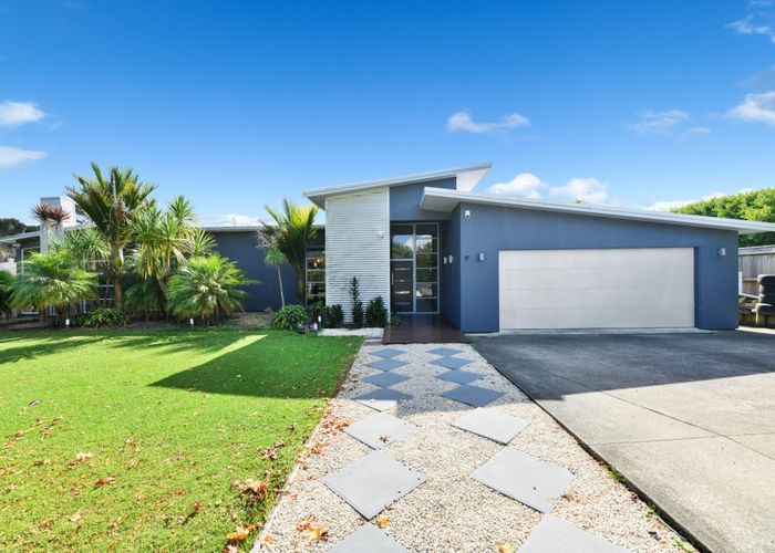  at 7 Wicklam Lane, Greenhithe, North Shore City, Auckland