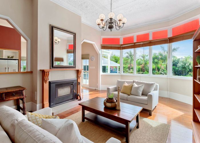  at 27 Taupaki Road, Henderson