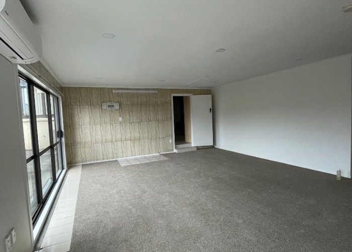  at 215B Great South Rd, Manurewa, Manukau City, Auckland