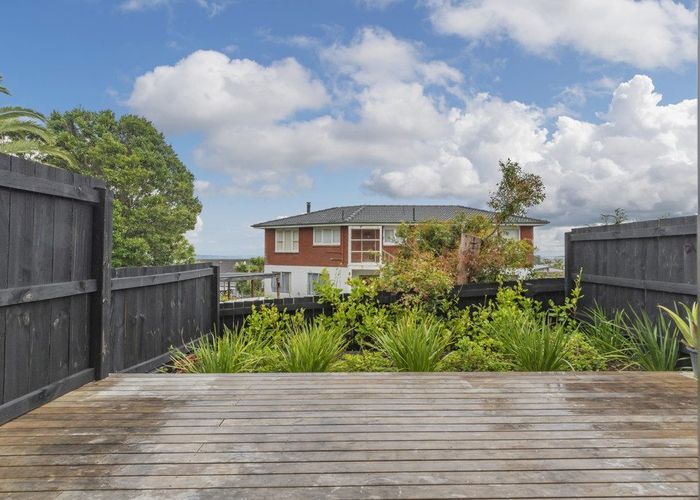 at 14/15 Sunhill Road, Sunnyvale, Waitakere City, Auckland