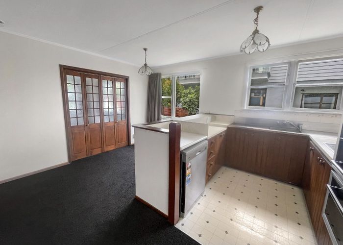  at 8 Witham St, Island Bay, Wellington, Wellington