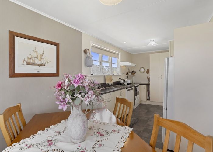  at 8 Edinburgh Street, Feilding, Feilding