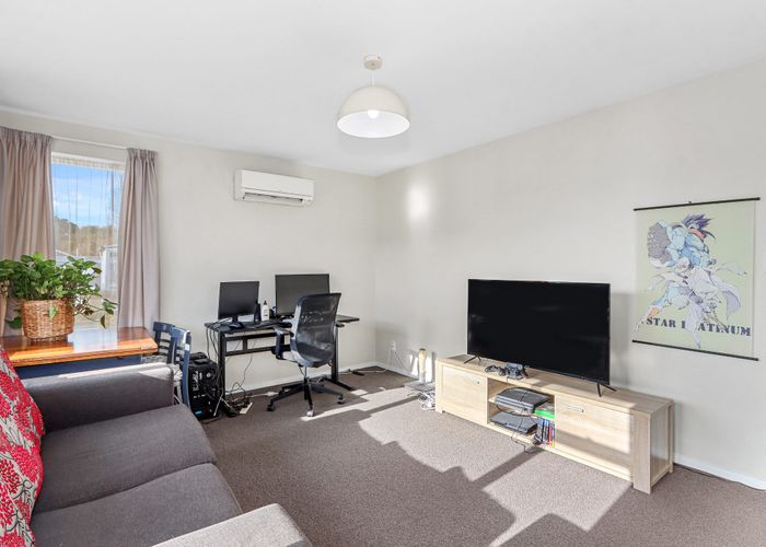  at 2/64 Osborne Street, Waltham, Christchurch City, Canterbury